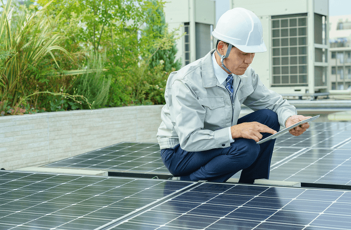 太陽光発電・蓄電池スタッフ