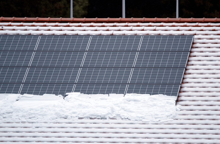 太陽光発電の積雪