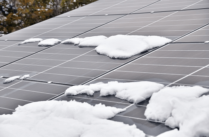 積雪地域太陽光パネル